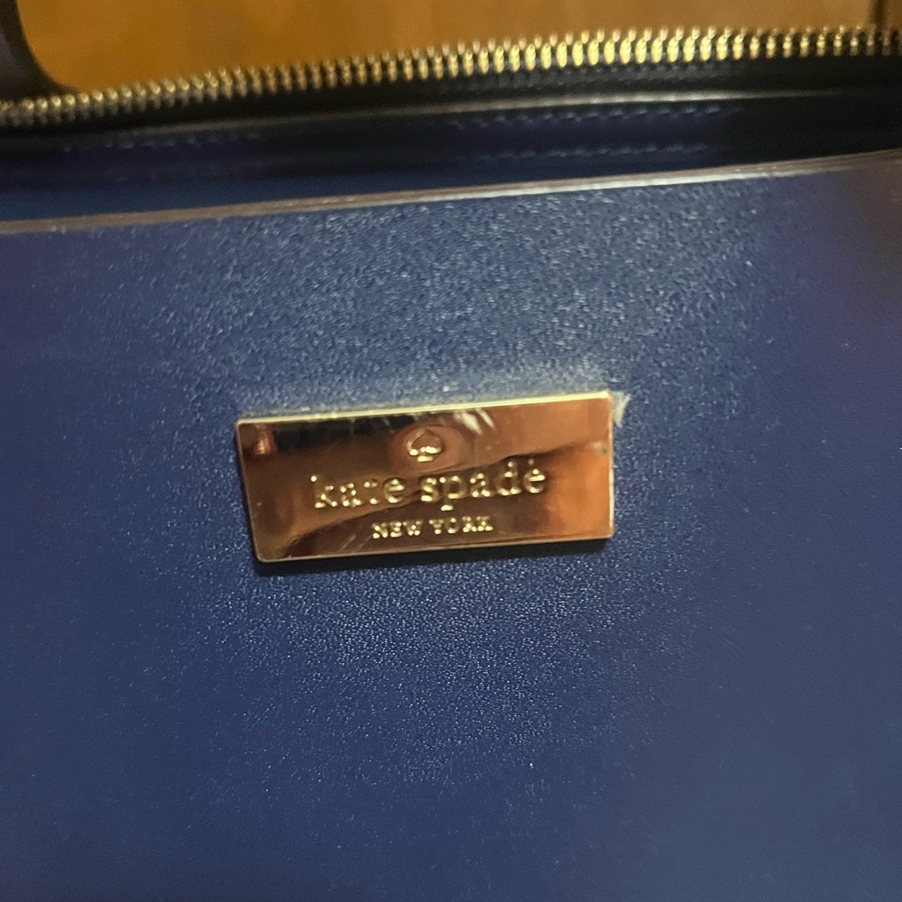 Kate Spade Blue Structured Tote with Sleek Design - Picture 2 of 13
